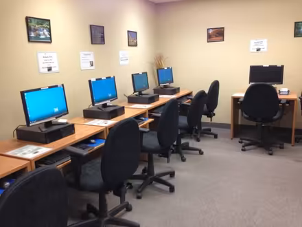 Photo of old computers and parts (Brooklin) #2