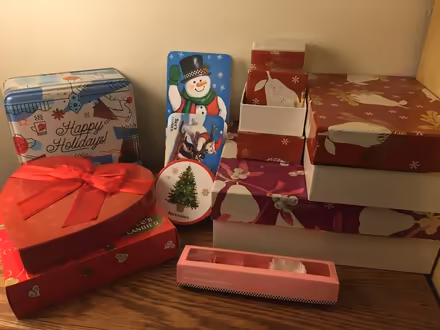 Photo of free Fancy used gift/chocolates boxes (Stevens Creek x Saratoga Ave) #1