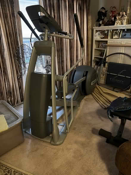 Photo of free Eliptical Precor (Westview shopping) #1