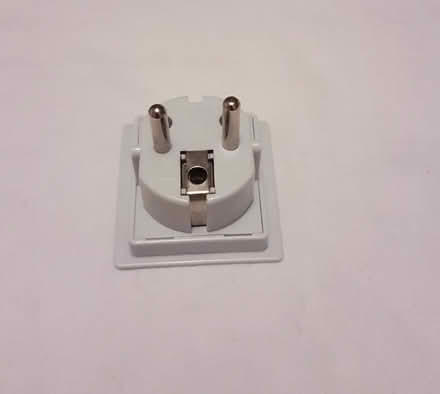 Photo of free Travel Adaptor Plug (Denby DE56) #2