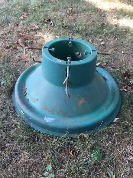 Photo of free Stand for fresh Xmas trees (Rock Tavern) #1