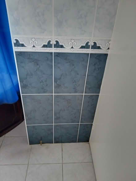 Photo of free Bathroom/kitchen tiles (Burnham on Crouch CM0) #1