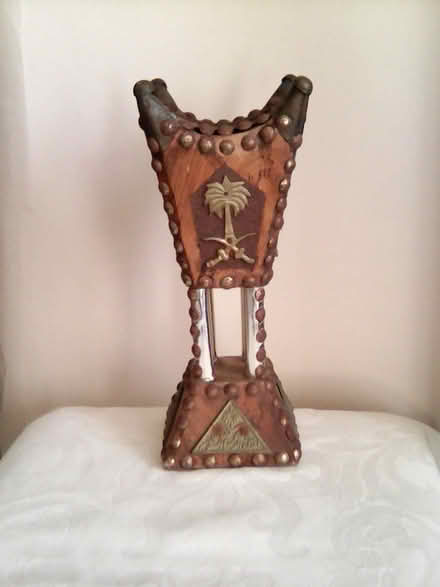 Photo of free Perfume & incense burner (Tondu CF32) #1