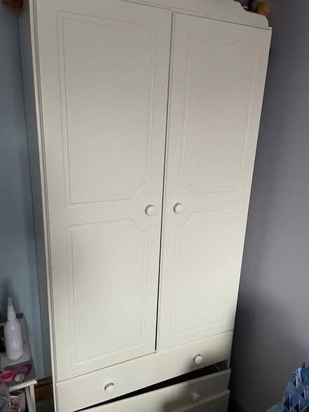 Photo of free Wardrobe with 3 drawers (Old Oscott)