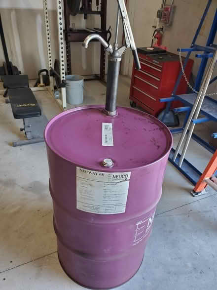 Photo of free Way lube barrel and pump (Palmetto)