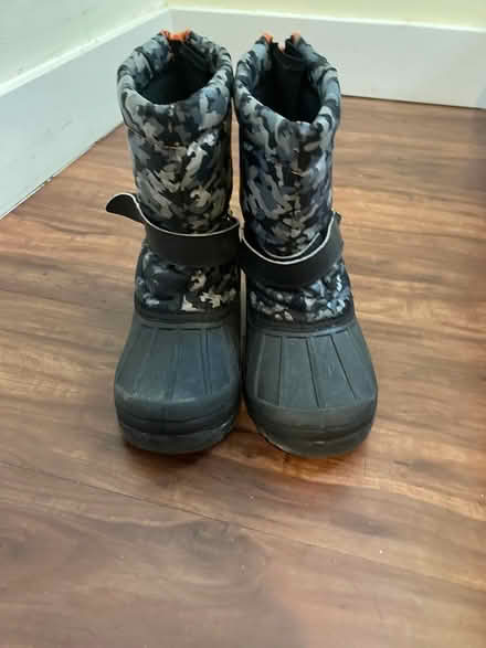 Photo of free Youth Size 1 winter boots (Maple Leaf) #1