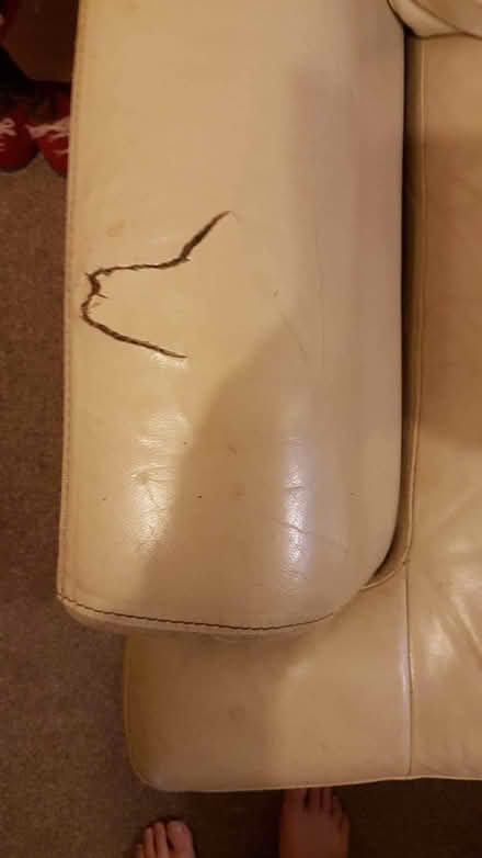 Photo of free Large detachable cream sofa (TQ5) #3