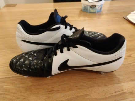 Photo of free Nike Tiempo SG Football Boots - 9 (Finchampstead, RG40) #2