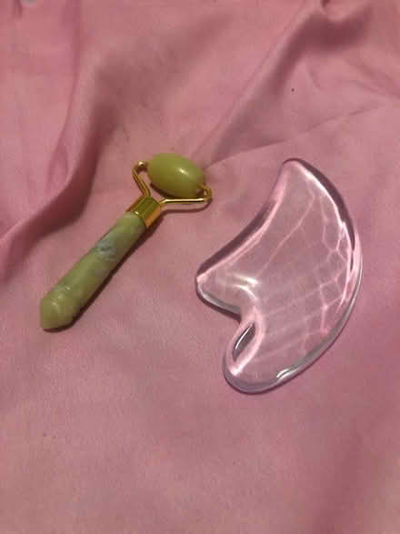 Photo of free Mini jade roller and gua sha board (West Lawn) #1