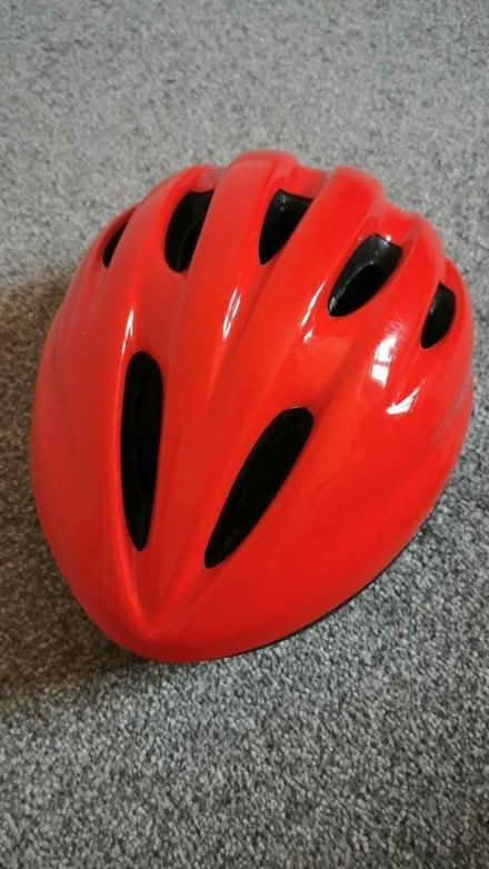 Photo of free Child's cycle helmet (RH14) #1