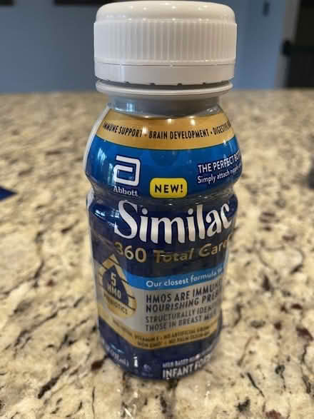 Photo of free Similac Formula liquid bottles (Long Beach conant) #1