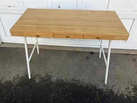 Photo of free Small Desk (Sudbury) #1