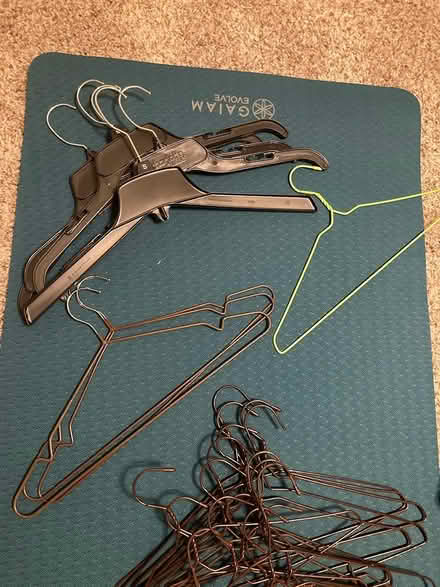 Photo of free Various hangers (Southside Baymeadows) #4