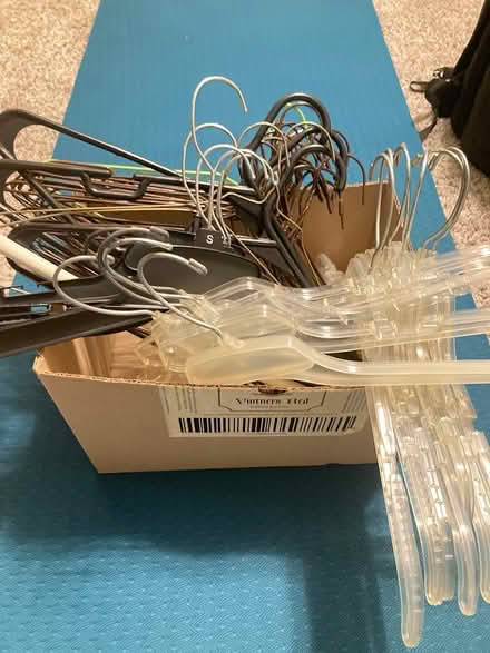 Photo of free Various hangers (Southside Baymeadows) #3