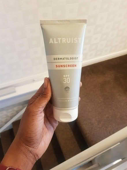 Photo of free Sunscreen (L21) #1