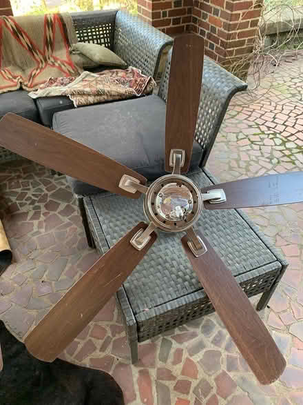 Photo of free Ceiling fan (Druid hills, atlanta ga) #1