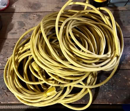 Photo of free 100-Ft Outdoor Extension Cord (North Kenosha) #2