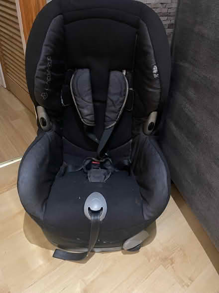 Photo of free Maxi Cosi Car Seat (Oxford) #1