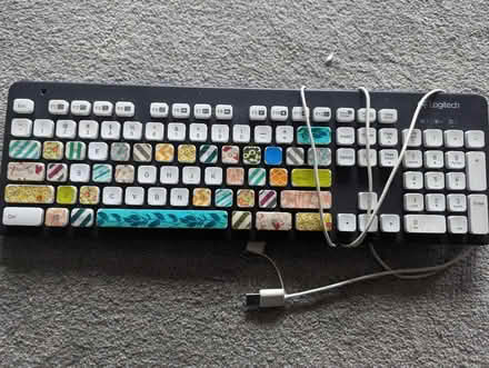 Photo of free Logitech keyboard (Shell gas station, Hampton NJ) #1