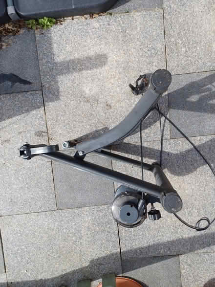 Photo of free Bicycle turbo trainer (Eltham SE9) #1