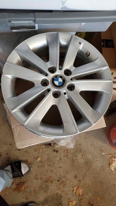 Photo of free 17" BMW rims (Downers Grove near downtown) #2