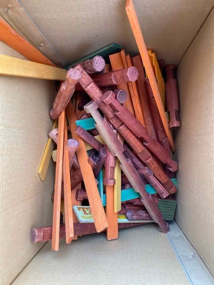 Photo of free Lincoln logs (Basking ridge) #1