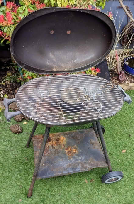 Photo of free Barbecue / barbeque / BBQ (Dales Brow M27) #1