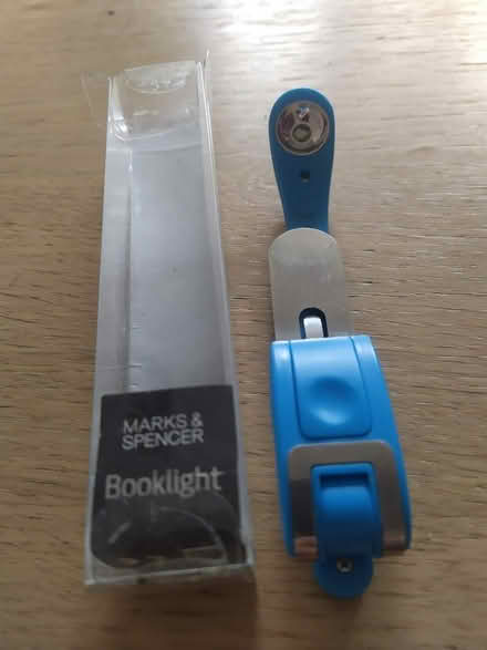 Photo of free Clip on illuminated booklight (Harrogate HG2) #1