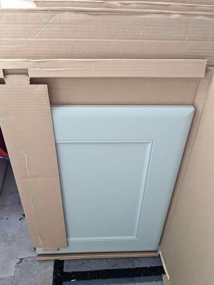 Photo of free Kitchen unit doors unused (Maidstone ME15) #2