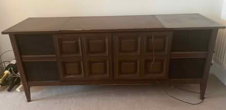 Photo of free Turntable (Teddington TW11) #1