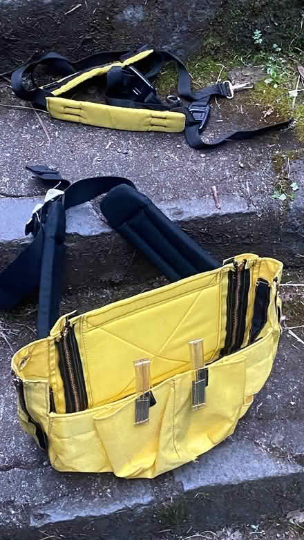 Photo of free waist strap case (Forest Knolls--west of Fairfax) #1