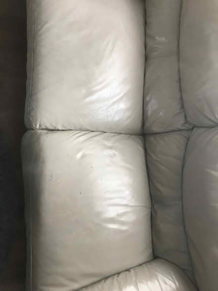 Photo of free sofa (TW11) #2