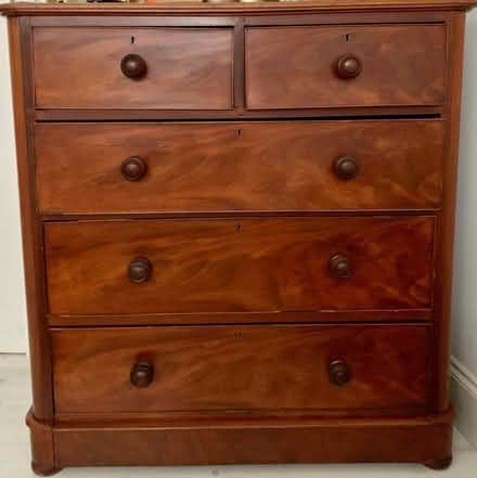 Photo of Chest of drawers (Muswell Hill, N10) #1