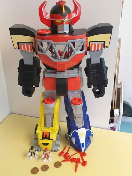 Photo of free Power Rangers figure (Neithrop OX16) #1