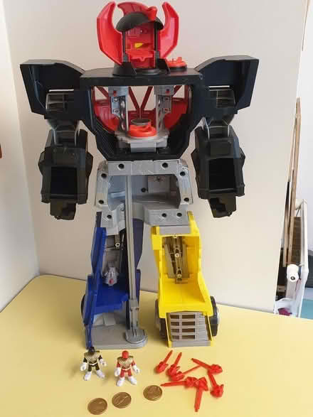 Photo of free Power Rangers figure (Neithrop OX16) #2