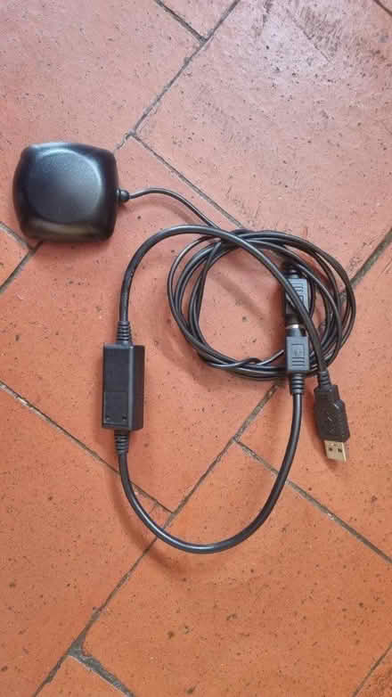 Photo of free Laptop GPS mouse (Willenhall, WV12) #1