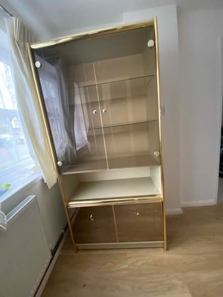 Photo of free Glass cabinet (LU6) #2