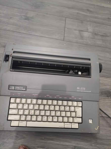 Photo of free Old hand typewriter (Bromham Road MK40) #1