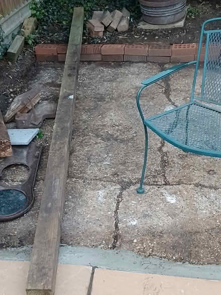 Photo of free Fence Post Wooden (Hitchin SG4) #1