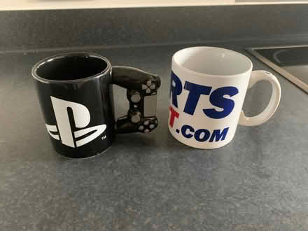 Photo of free Large mugs (SE10) #1