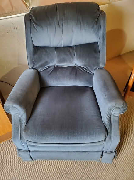 Photo of free Two Rocker/Recliners (3875 Castro Valley Blvd, Sp 7) #2