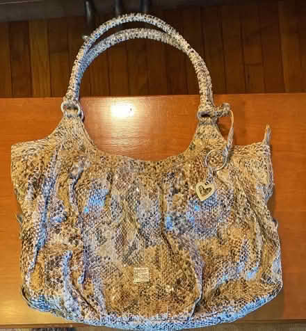 Photo of free Ladies handbags (Touro college, Middletown NY) #1