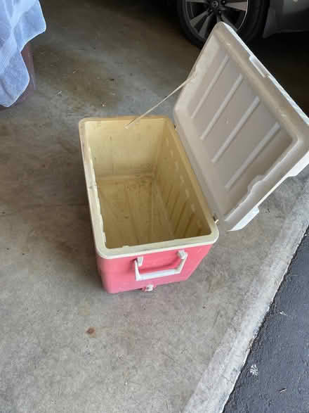 Photo of free Cooler (Bothell, Maywood Hill) #2