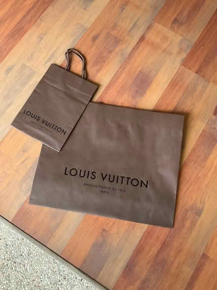 Photo of free LV carrier (Shunfu) #1