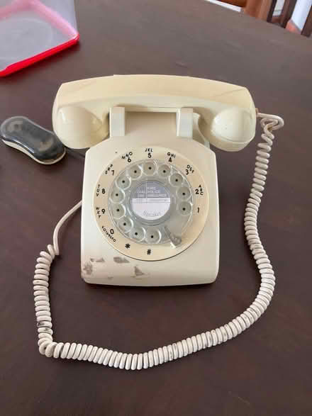 Photo of free Replica vintage telephone (Shunfu) #1