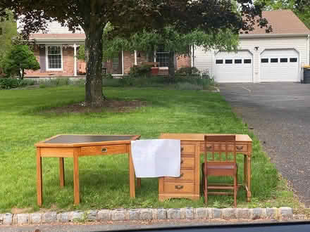 Photo of free Table/ work desk (Off of hillsborough road) #1