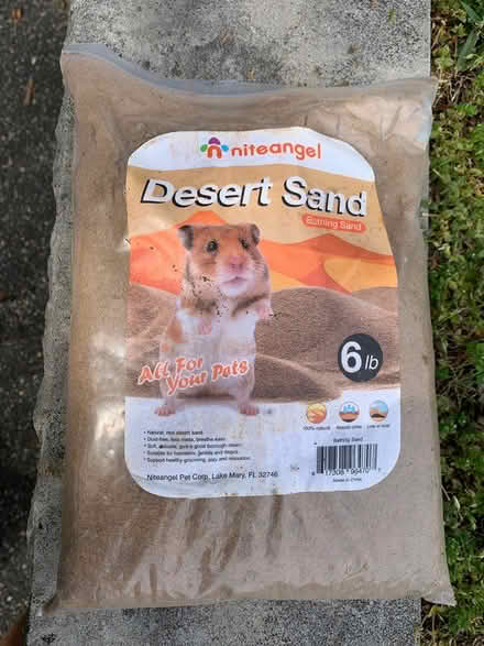 Photo of free Desert/Bathing Sand for Hamsters (Englewood) #1
