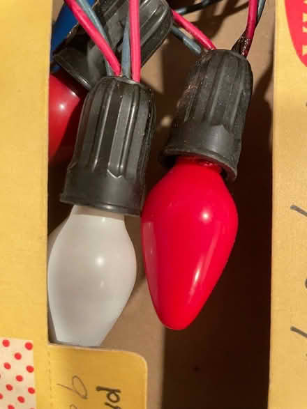 Photo of free Old Christmas string of lights (Clintonville) #1