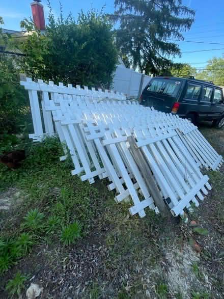 Photo of free white fence (King Heights) #2
