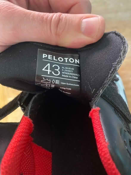 Photo of free Bike shoes (size 43) (Rockridge/temescal) #2